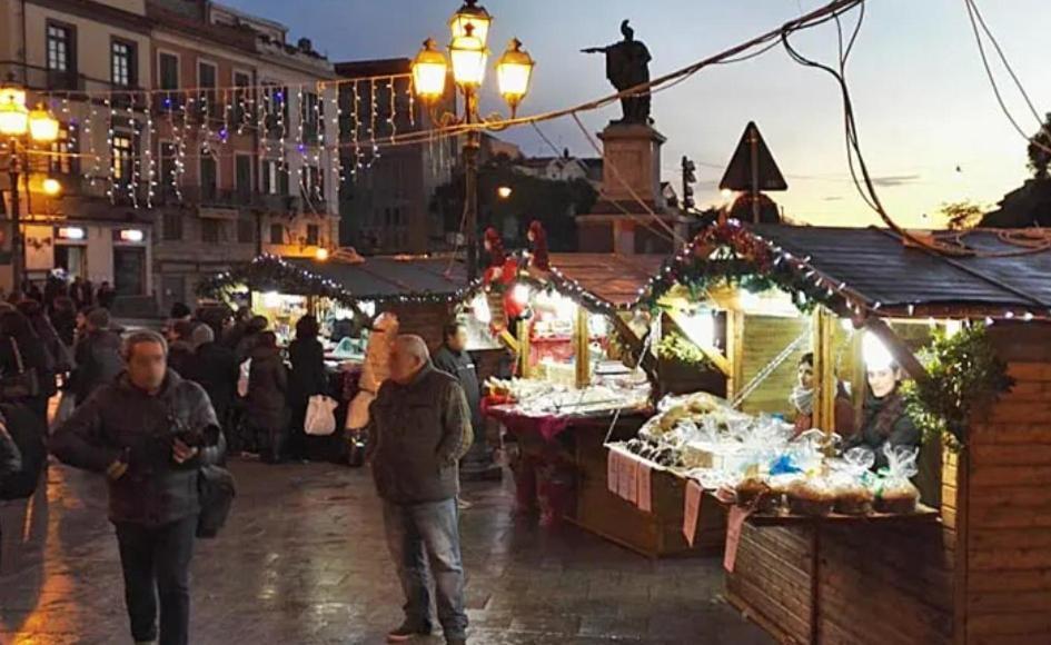 Stupenda Suite A Cagliari Piazza Galilei Екстериор снимка